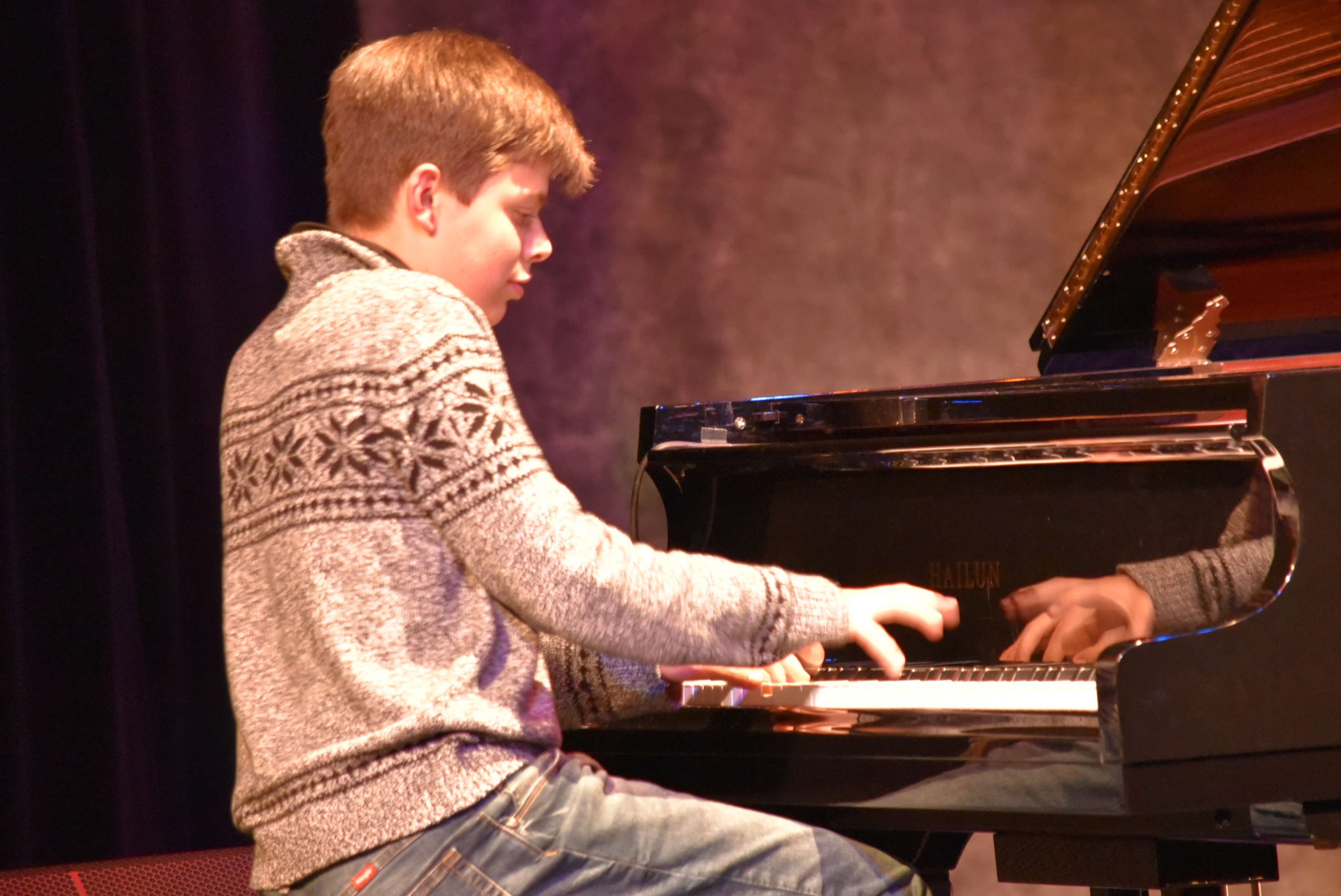 Michael Rainwater pianist stage performance